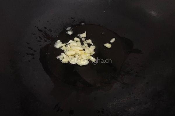 西兰花炒虾仁的做法图解4