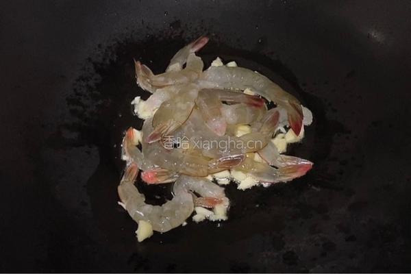 西兰花炒虾仁的做法图解6