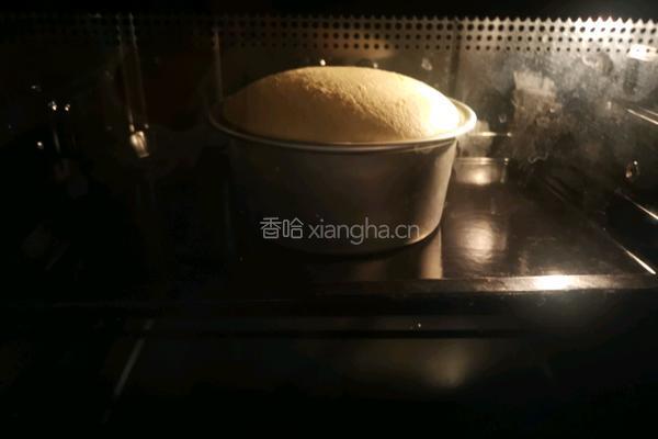戚风蛋糕的做法图解8