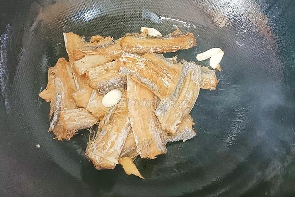 烧带鱼的做法图解3