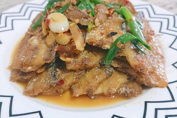 烧带鱼的做法图解5