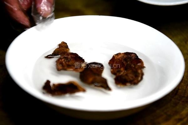 松蘑豆腐饺的做法图解2