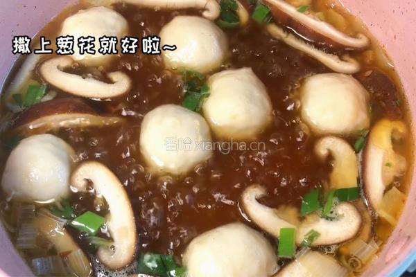 酸辣鱼丸汤的做法图解3
