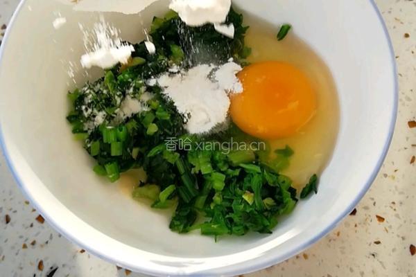 菠菜鸡蛋饼的做法图解4