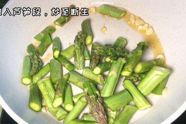蒜香芦笋龙利鱼柳的做法图解4