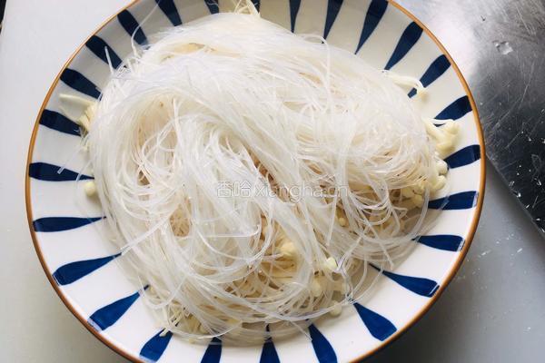 蒜蓉粉丝金针菇蒸开背虾的做法图解6