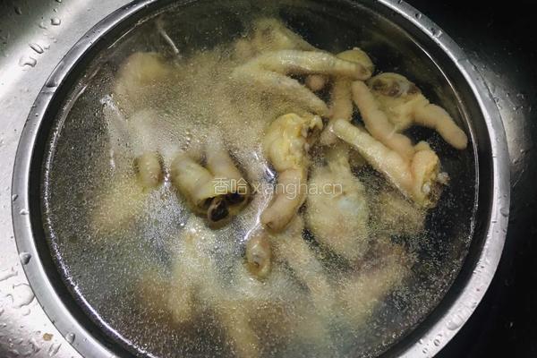 柠檬泡鸡爪的做法图解3