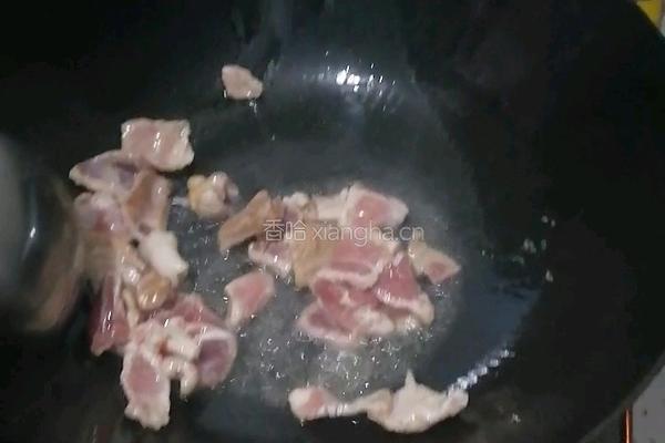 瘦肉水芹菜的做法图解4