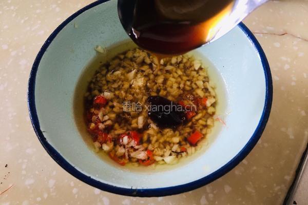 蒜蓉粉丝金针菇蒸开背虾的做法图解3