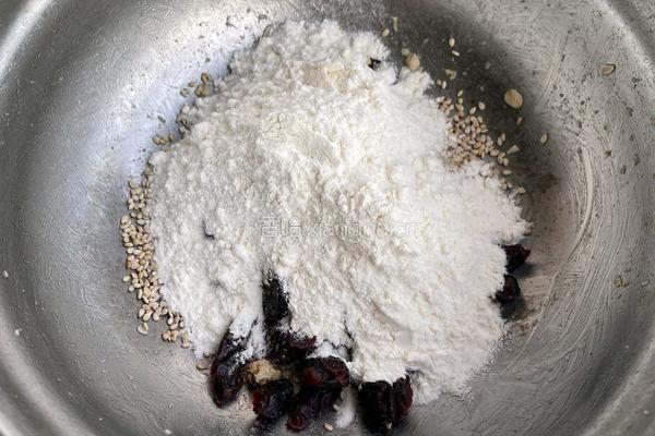 蔓越莓条状饼干的做法图解3