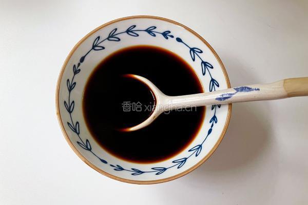 香菇鸡腿肉焖饭的做法图解3