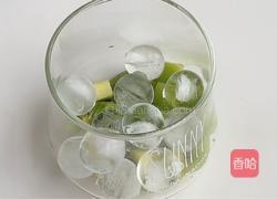 蔓越气泡水的做法图解3