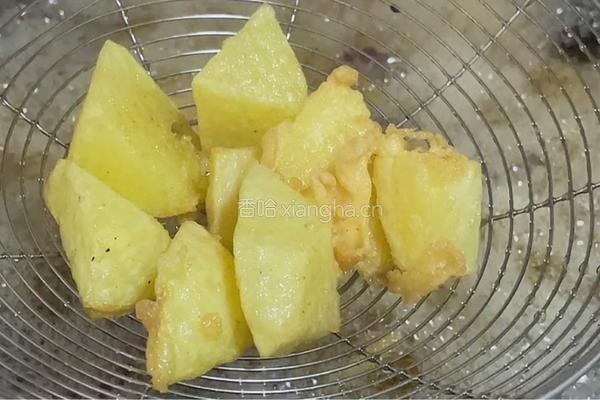 炸土豆块的做法图解8