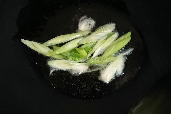 酱炒红椒长豆的做法图解4