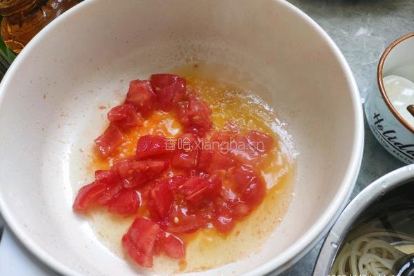 番茄生菜意面的做法图解4