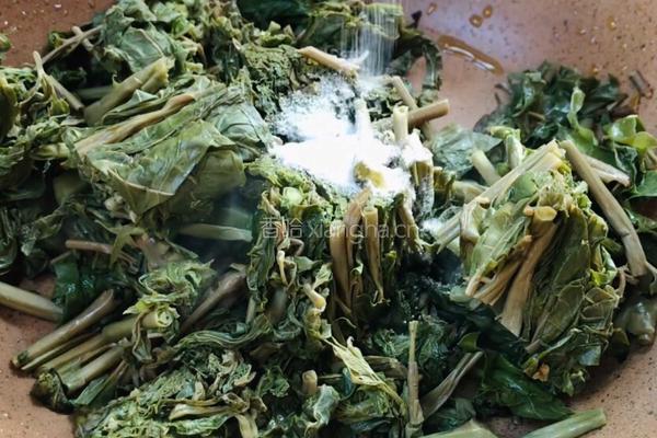香椿炒鸡蛋的做法图解5