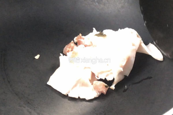 酸菜炒春笋的做法图解5