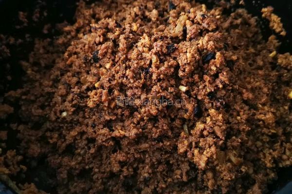 熬制牛肉香辣酱的做法图解8