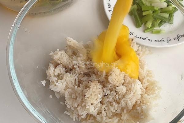 蛋炒饭的做法图解3