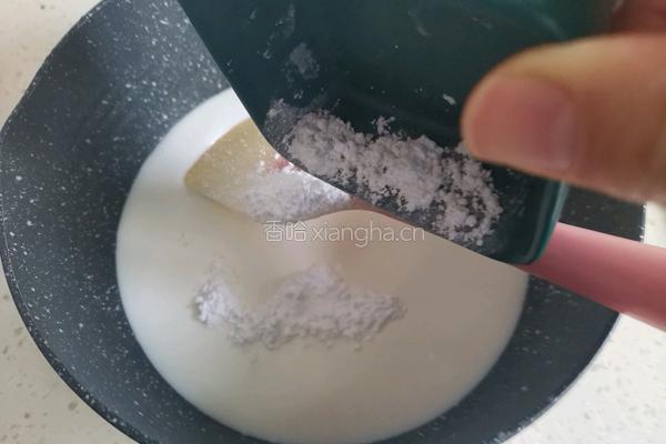 蔓越莓小布丁雪糕（无需奶油无需打发）的做法图解3