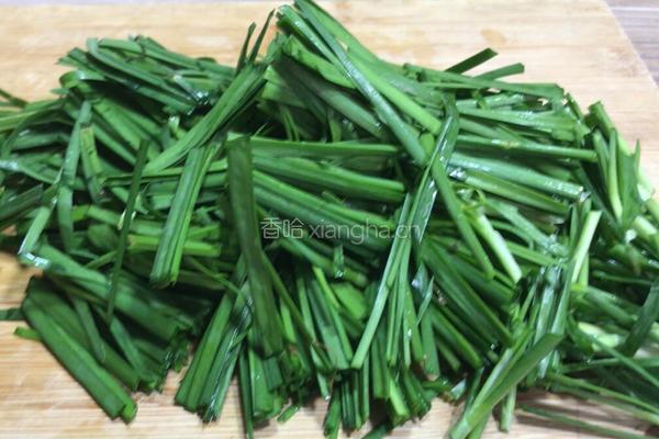 韭菜莴笋炒肉片的做法图解3