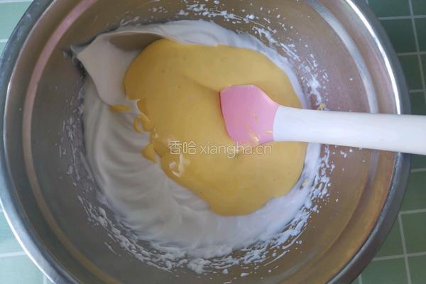 红豆中空戚风蛋糕的做法图解8