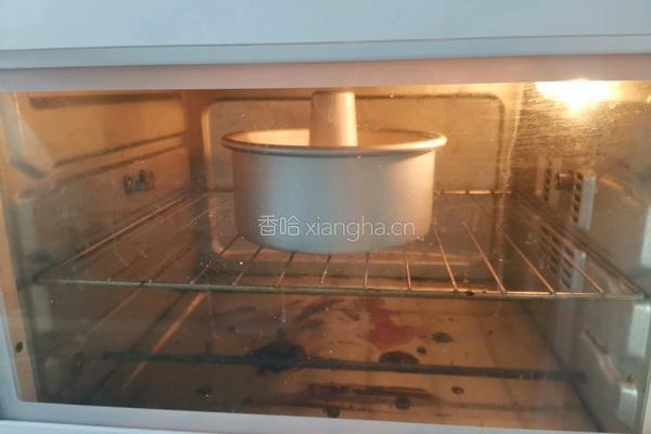 红豆中空戚风蛋糕的做法图解12