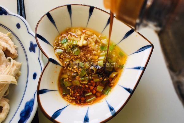 蘸水手撕鸡脯肉的做法图解8