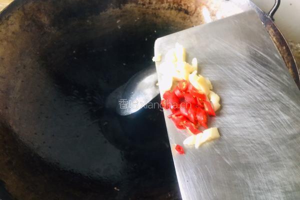 酸白菜炒粉条的做法图解3