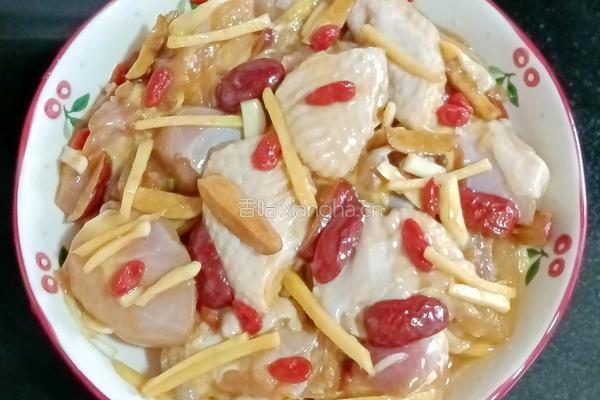 红枣枸杞蒸鸡的做法图解12