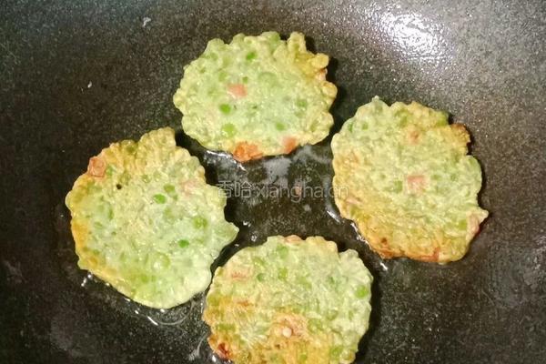 豌豆火腿鸡蛋饼的做法图解9