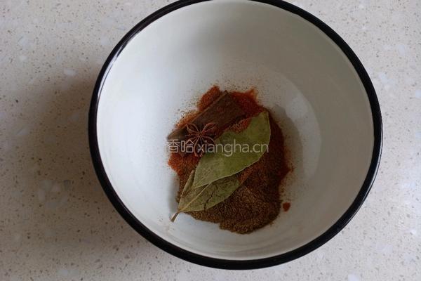麻辣鲜香之夏日凉面的做法图解3