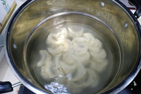 鲜肉水饺的做法图解12