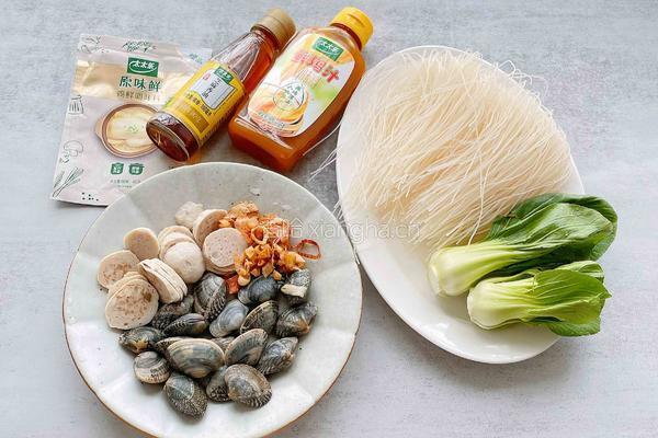 蛤蜊清汤米粉的做法图解1