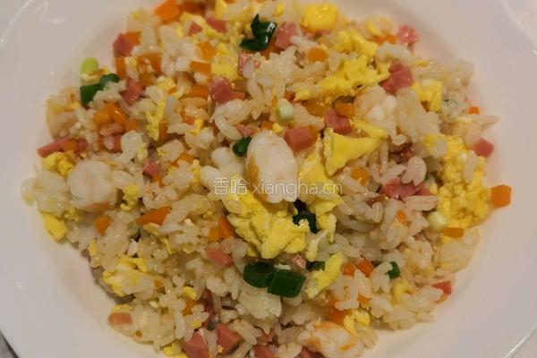 虾仁蛋炒饭