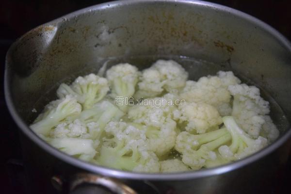 茄汁花菜的做法图解4