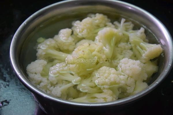 茄汁花菜的做法图解5