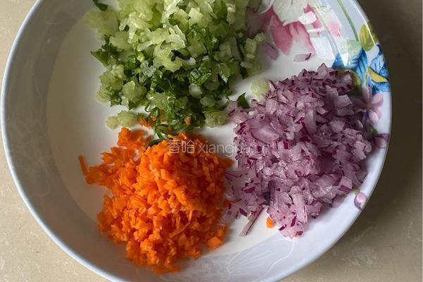 香煎蔬菜牛肉饼的做法图解2