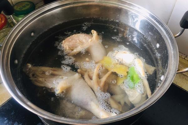 清炖土鸡的做法图解3
