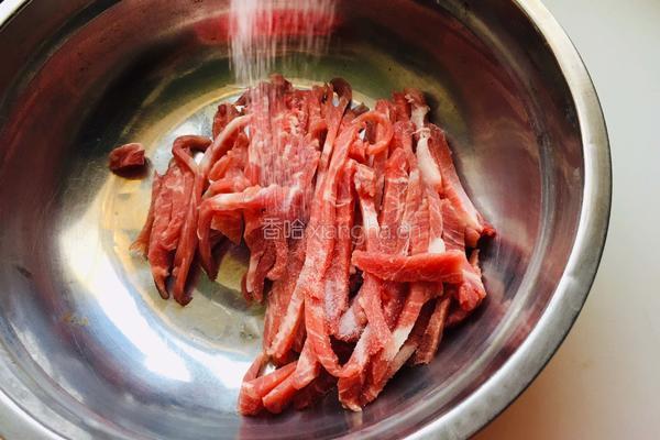 菜花炒肉丝的做法图解4