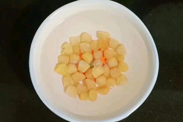 干贝莲藕花生猪骨汤的做法图解2