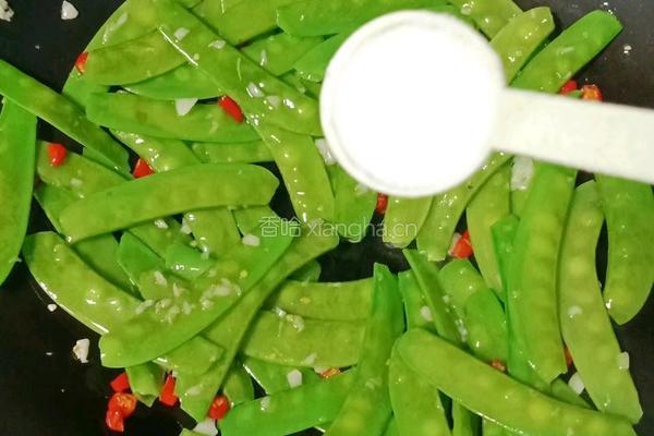 猪舌炒荷兰豆的做法图解12