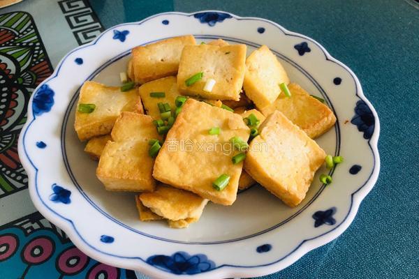 盐煎豆腐的做法图解8