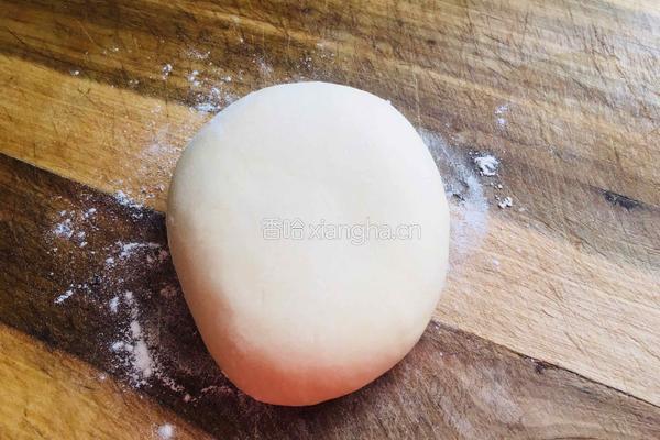 萝卜水饺的做法图解1