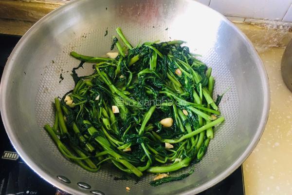 蒜香空心菜的做法图解7