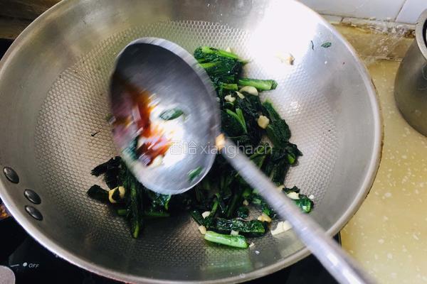 蒜香莴笋叶的做法图解7