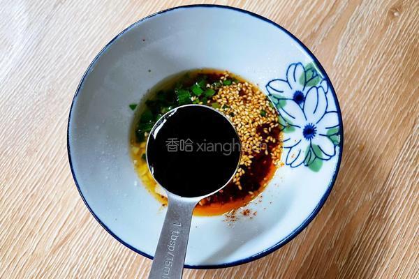 酸辣凉拌面的做法图解7