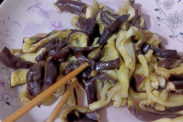 肉沫茄子的做法图解4