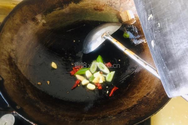 莲花白木耳过油肉的做法图解7