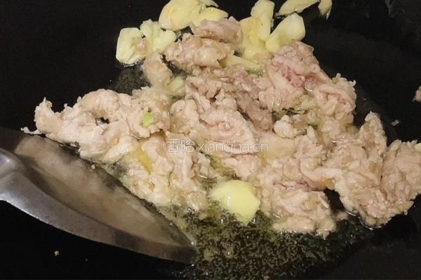 肉片炒西芹的做法图解4